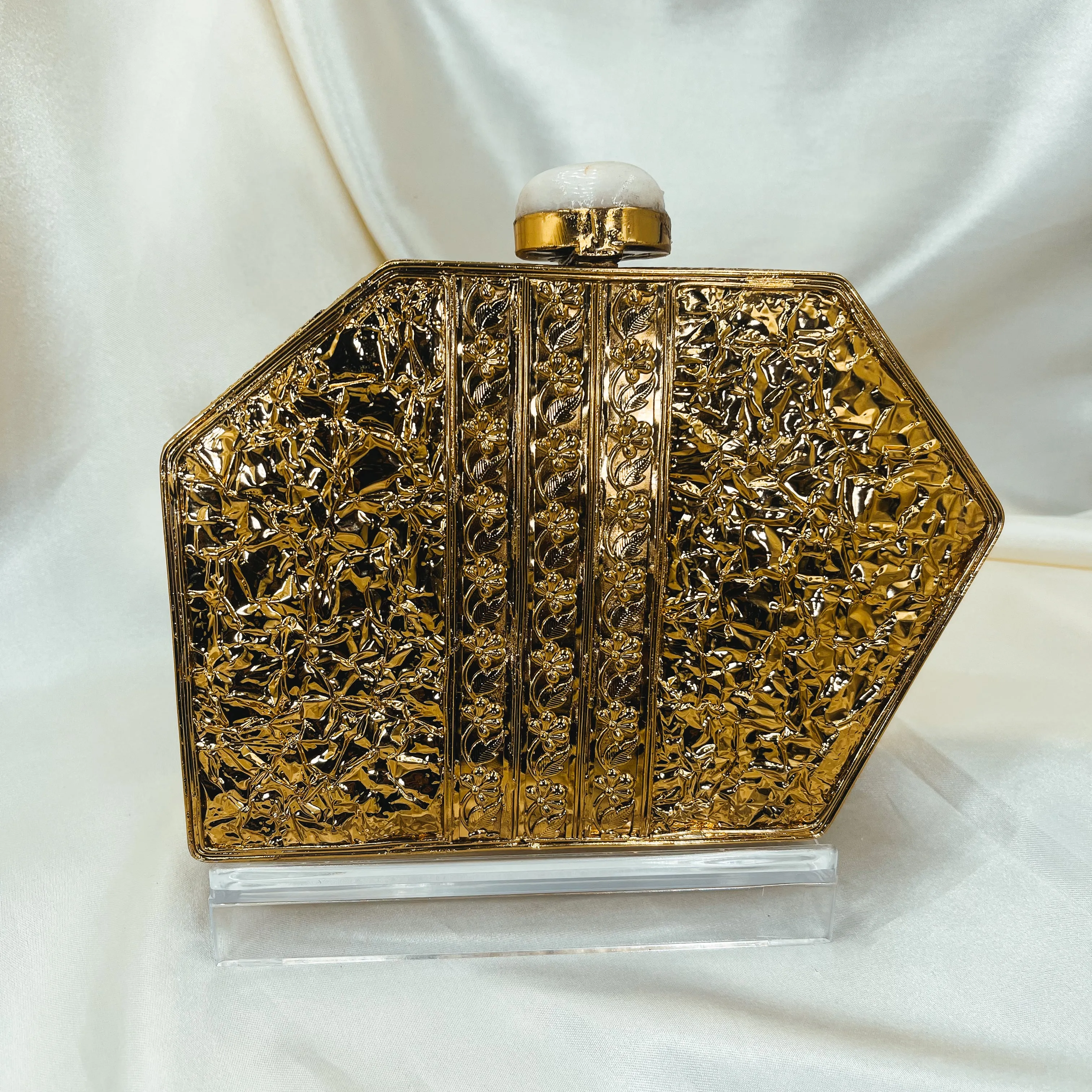 ALIYA Clutch