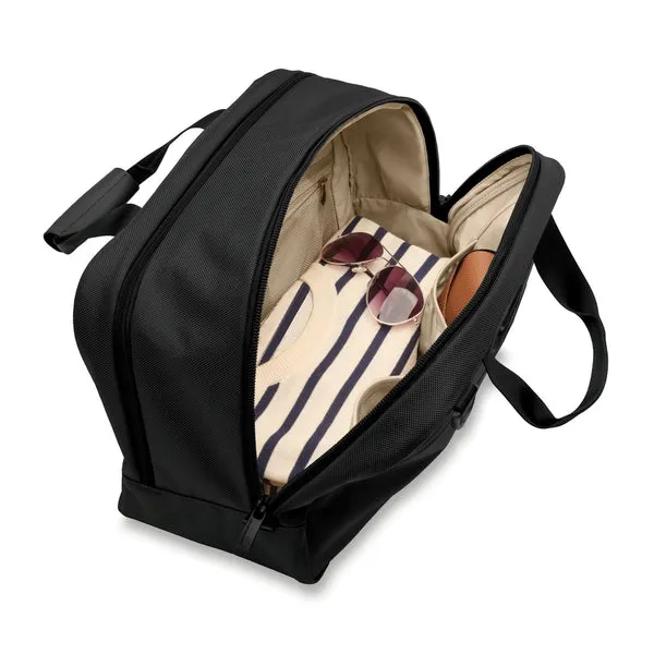 Baseline Collection Executive Travel Duffle by Briggs & Riley (BL280)