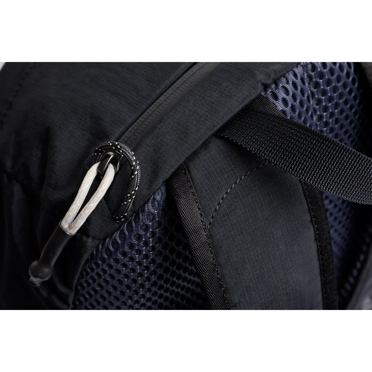 Bellroy Lite Daypack in Black