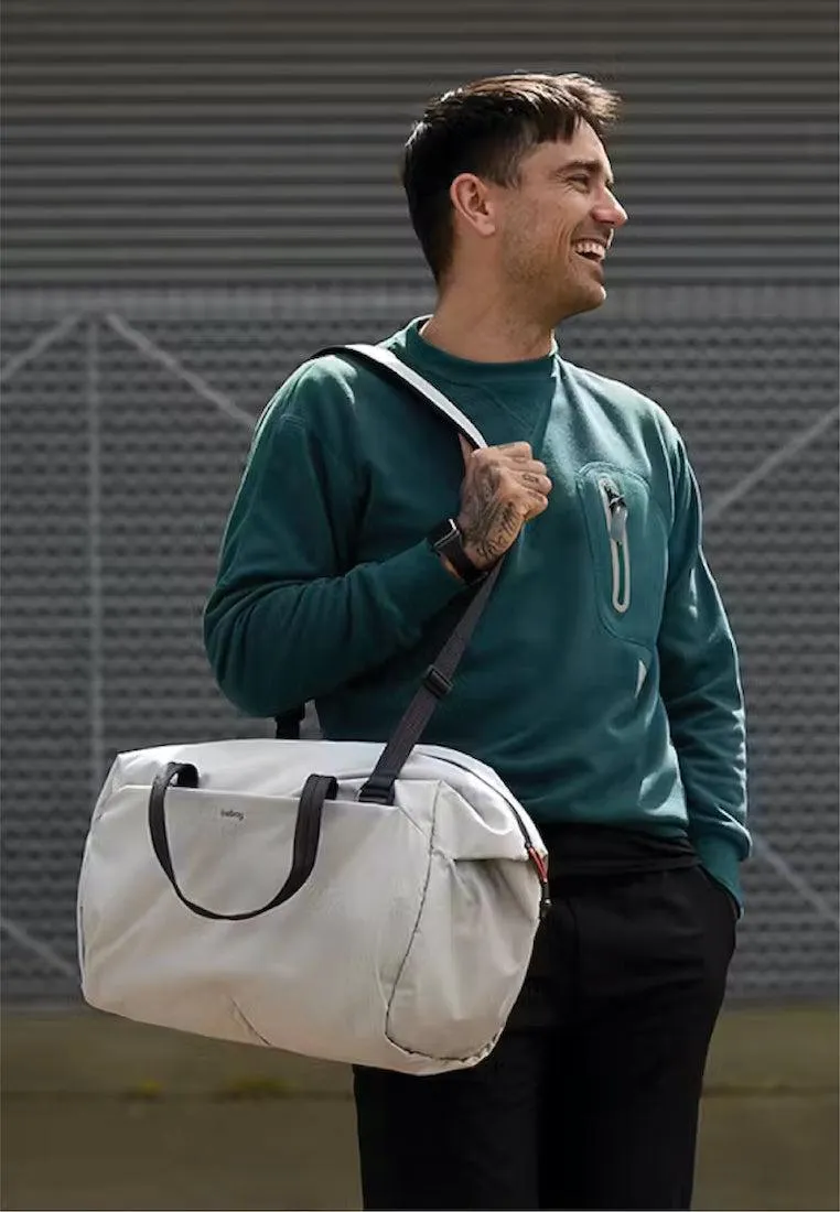 Bellroy Lite Duffel Moss (Leather Free)