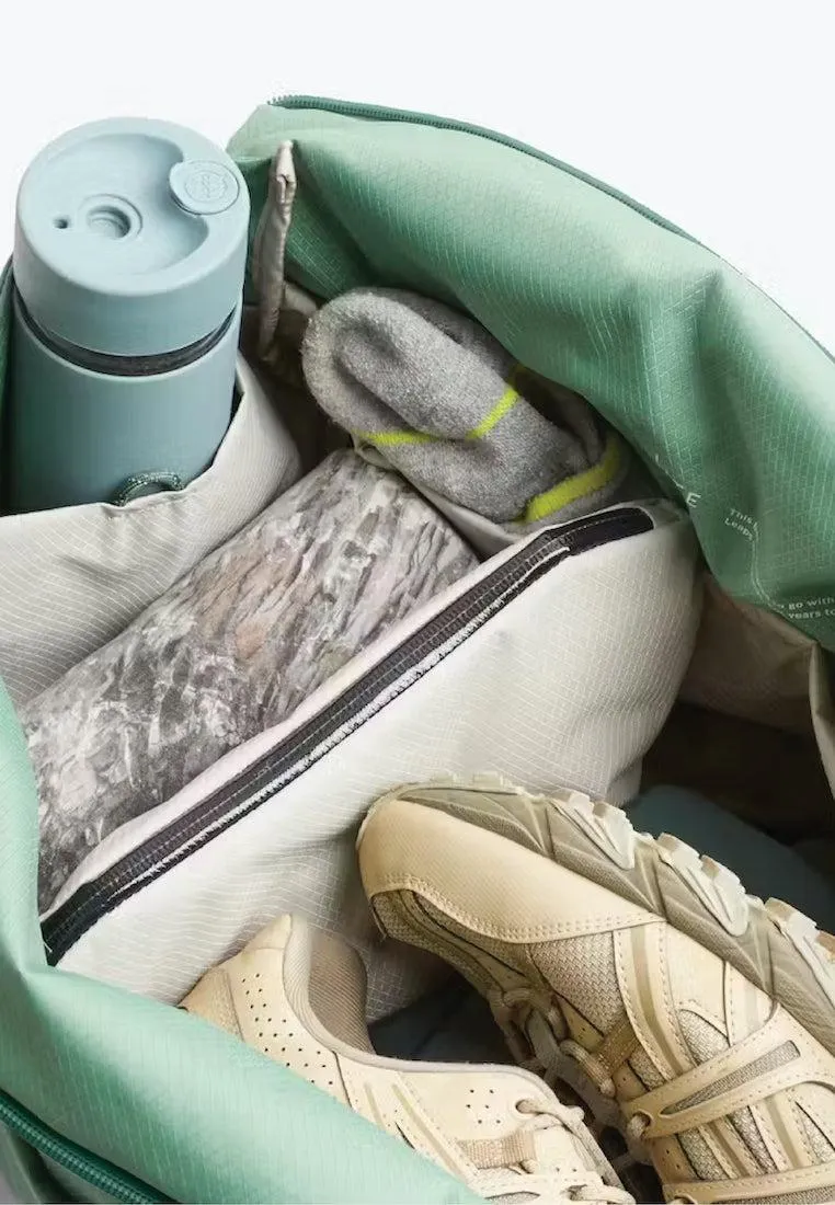 Bellroy Lite Duffel Moss (Leather Free)