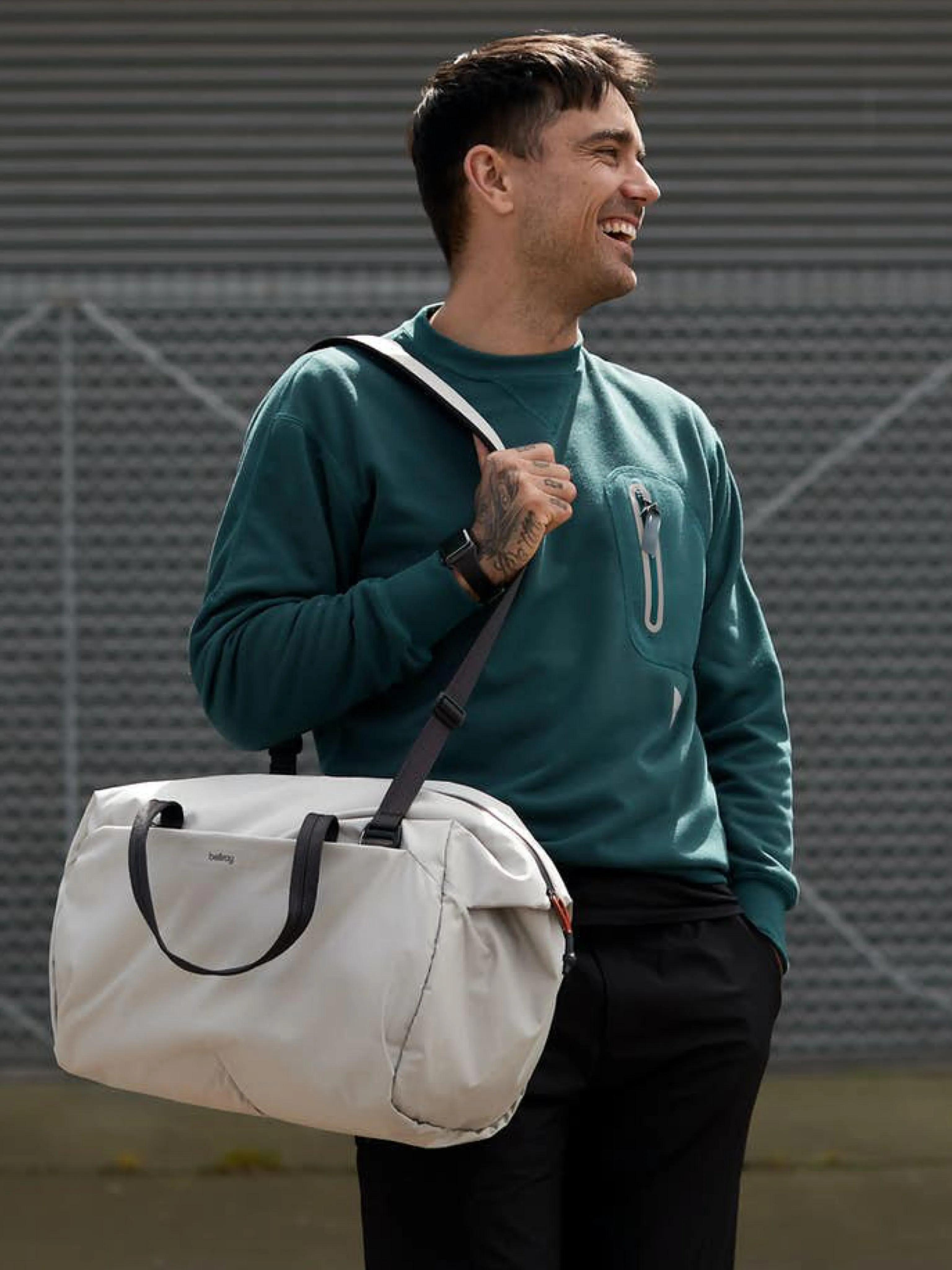 Bellroy Lite Duffel Shadow (Leather Free)