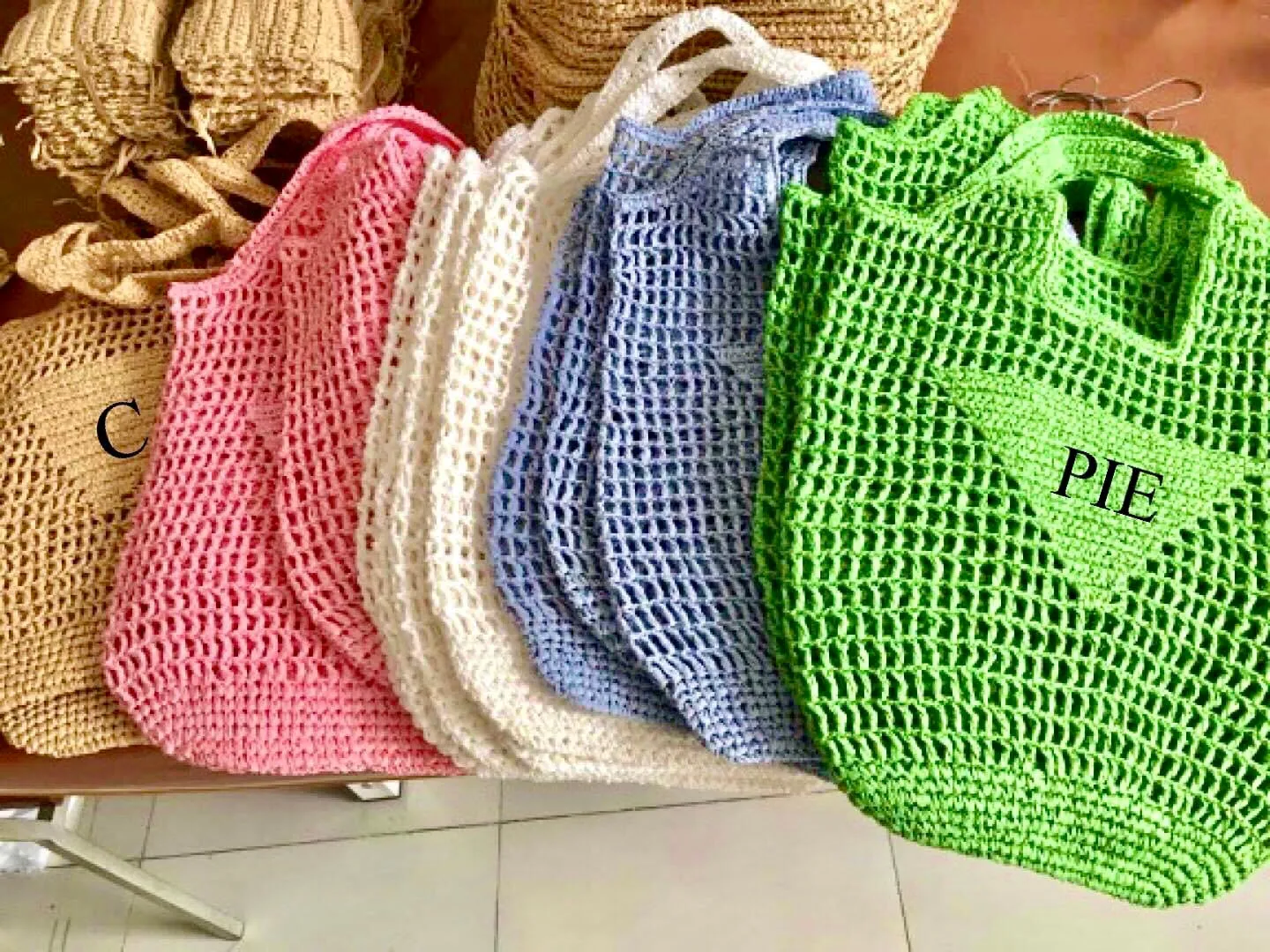 Bucket Raffia Bag