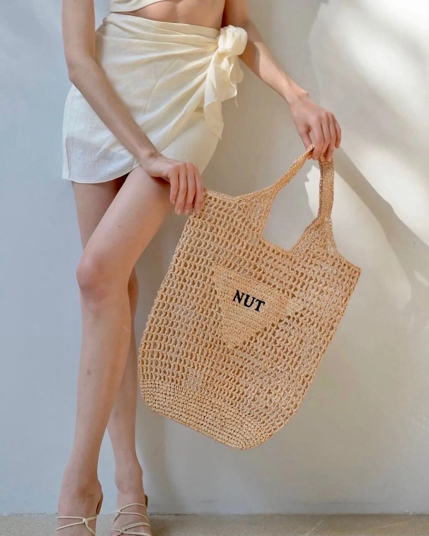 Bucket Raffia Bag