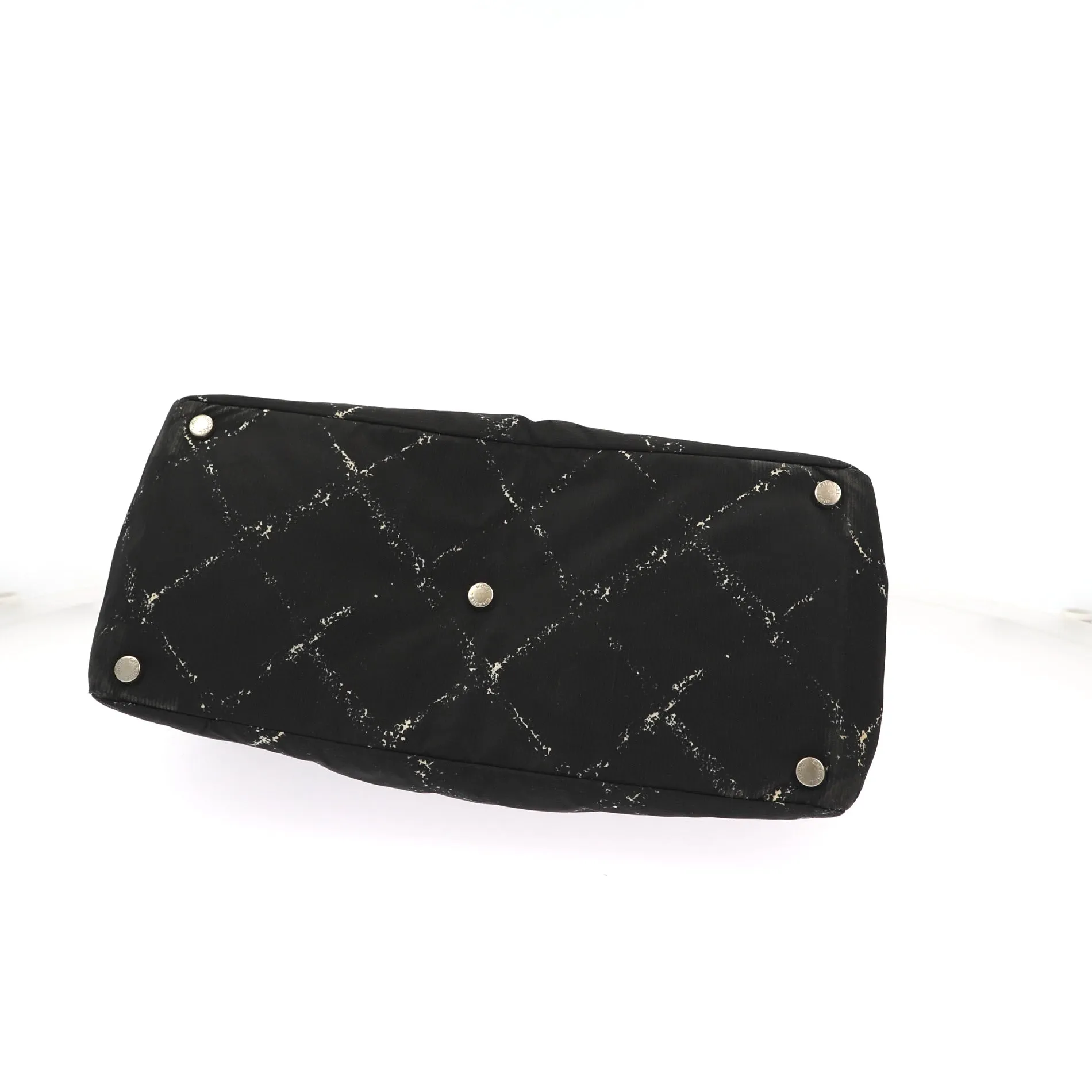 CHANEL Handbag in Black Fabric
