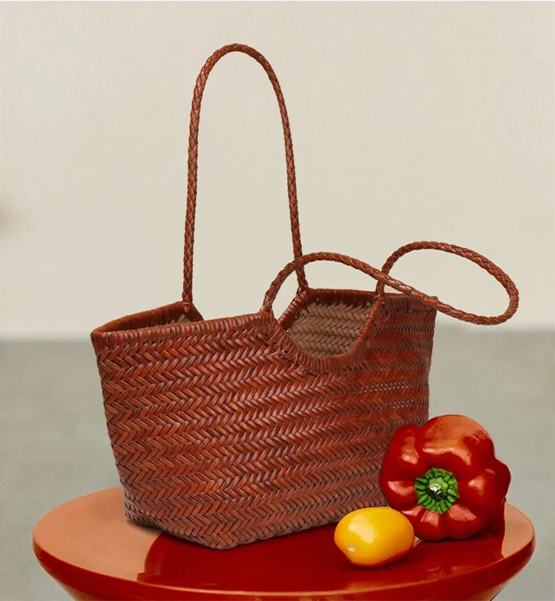 Chic Leather Shoulder Bag