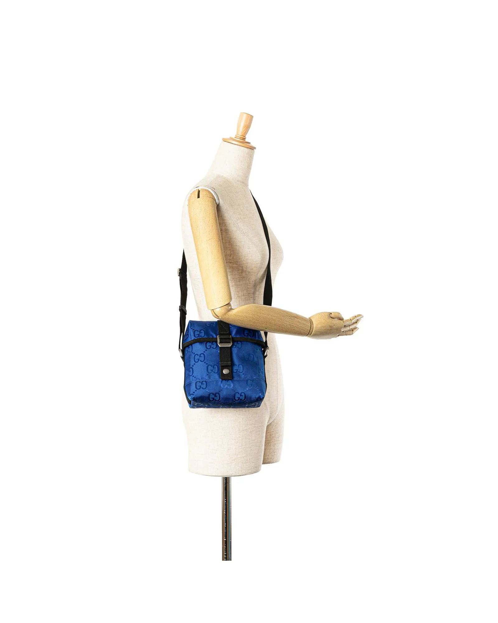 Eco-Friendly Nylon Messenger Bag with Flat Shoulder Strap and Snap Button Flap Closure