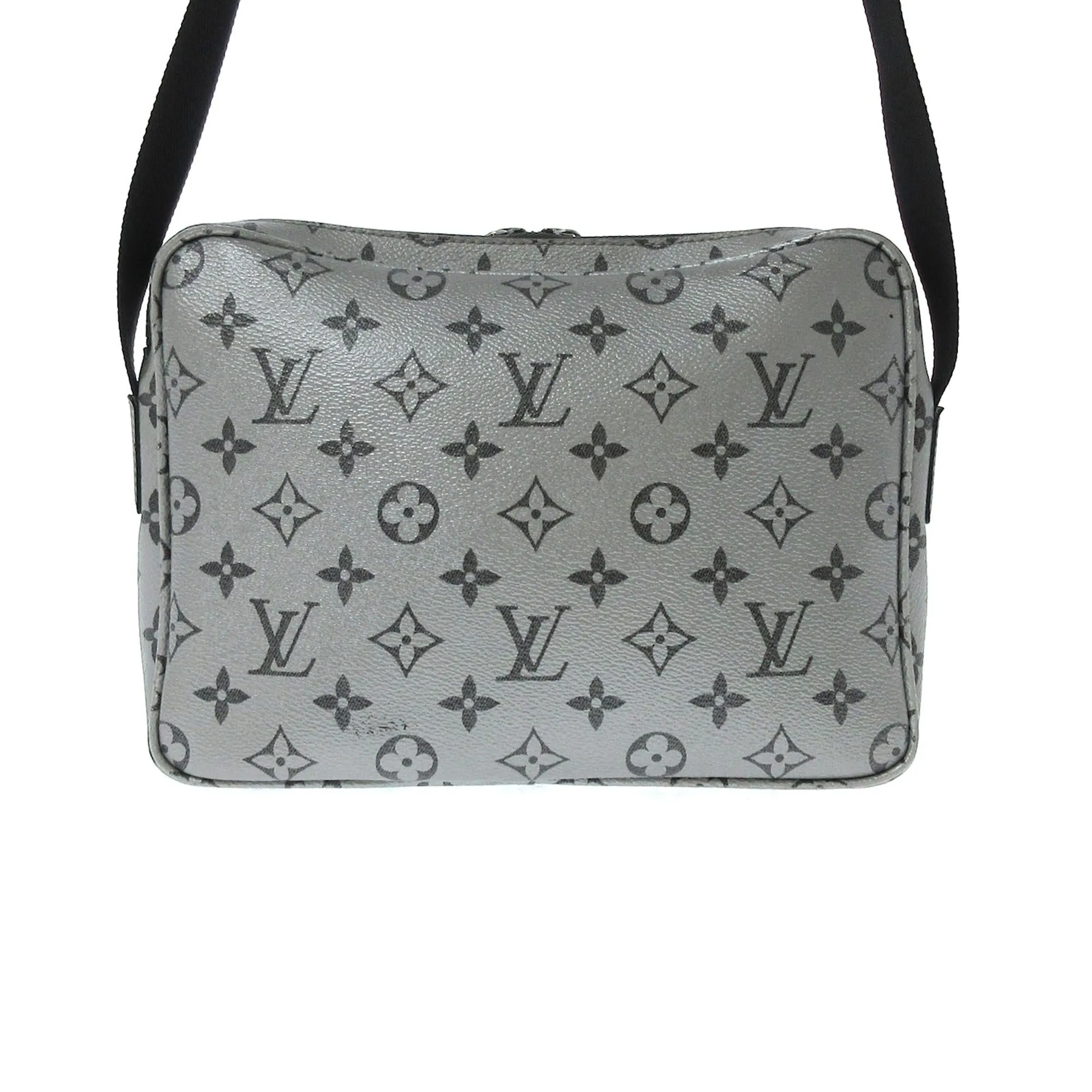 Louis Vuitton Limited Edition Outdoor Reflect (SHG-QbpUt9)