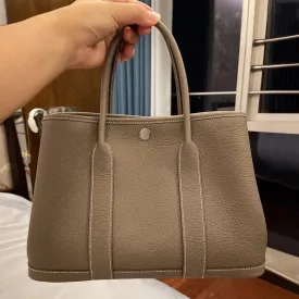 SEALBEER popular New TOGO Cowhide Women's Bag Shoulder Tote Bag Versatile Garden Bag Handheld Large Bag Shopping Bag Bucket Bag