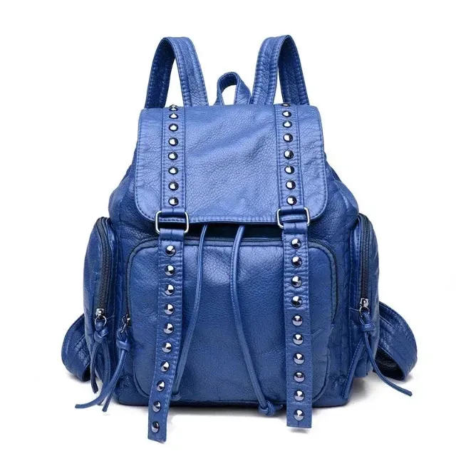 Stylish, versatile shoulder bags with rivets