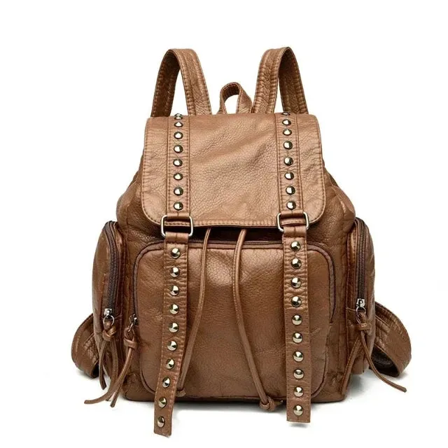 Stylish, versatile shoulder bags with rivets
