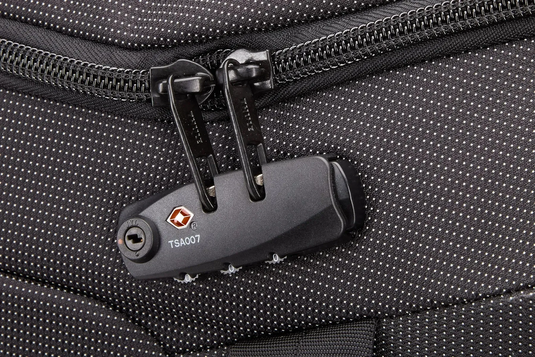 Thule Crossover 2 30" Wheeled Duffel